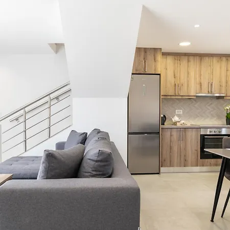 Hilltop Apartment